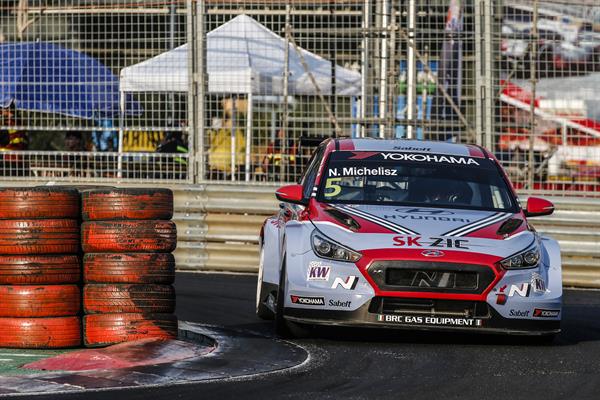 Tarquini ancora leader del WTCR al termine delle sfide cinesi