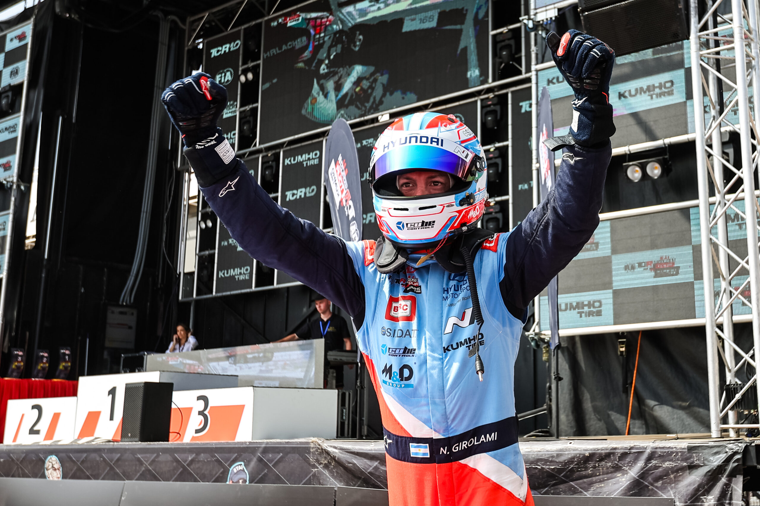 BRC Hyundai N Squadra Corse Bounces Back with Victory in Valencia