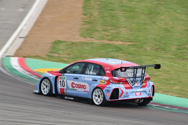 Ad Imola la fortuna non sorride al BRC Racing Team