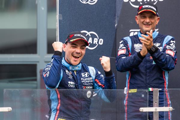 BRC Racing Team celebra i risultati ottenuti in Cina dalla vetta della classifica